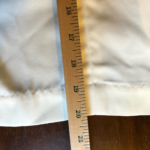 Torrid Blazer 1X Cream Crepe Cutaway Whisper White Open Front Career Pockets - Picture 12 of 16